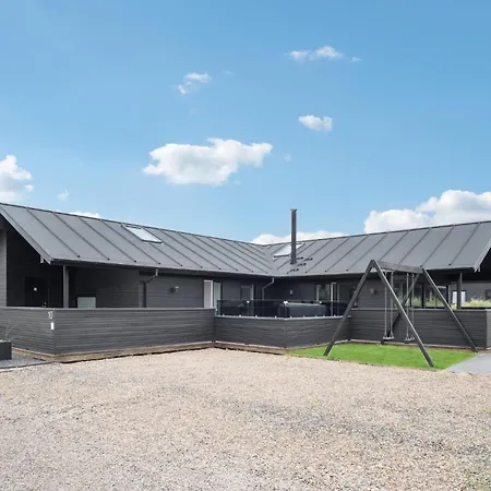Feriehus Amazing In With Kitchen